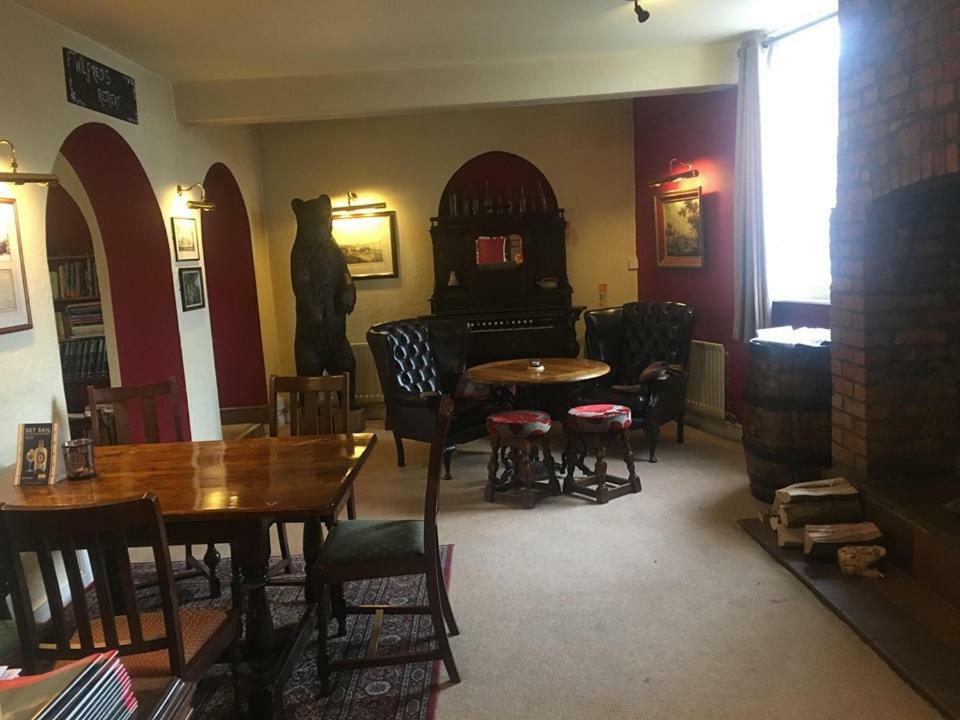 The Bear Inn Hodnet Exterior foto